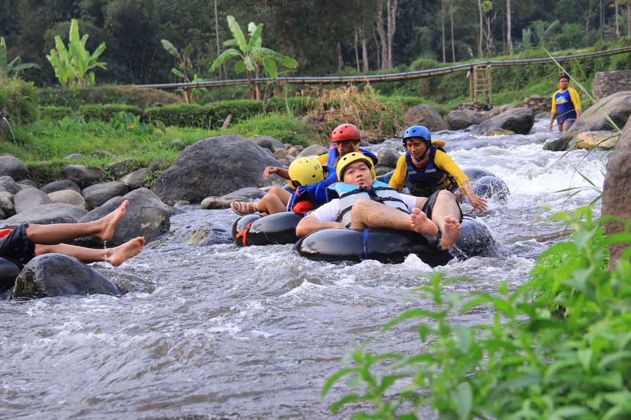Wisata Tubing Wringinanom Malang