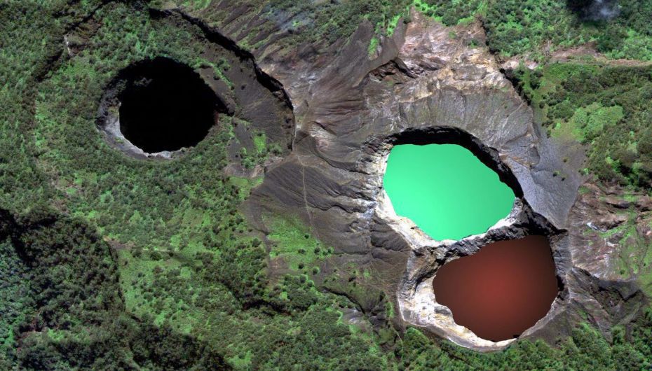 Kelimutu Colour lakes