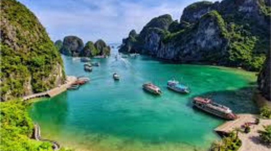 Ha Long Bay
