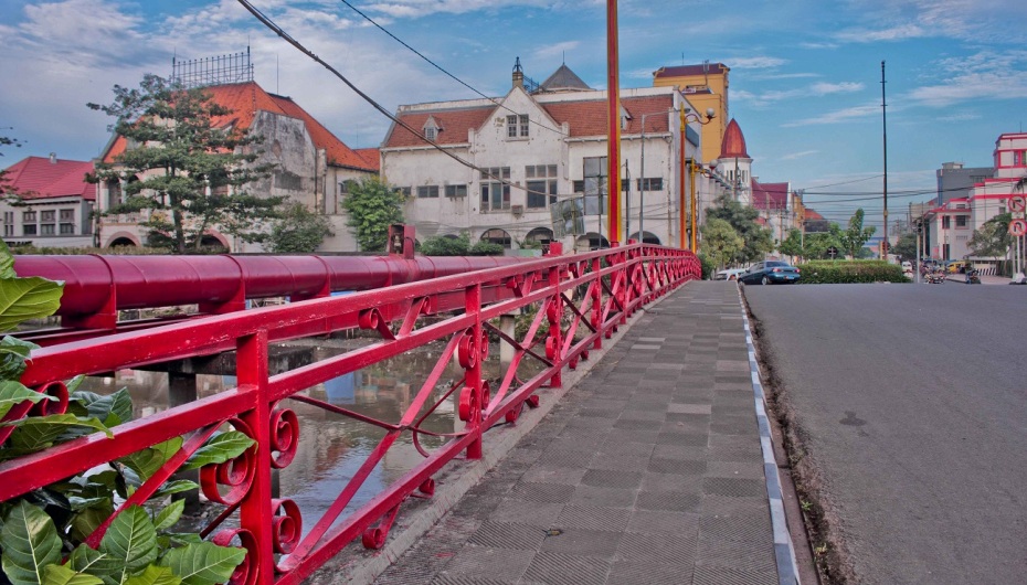 Jembatan Merah