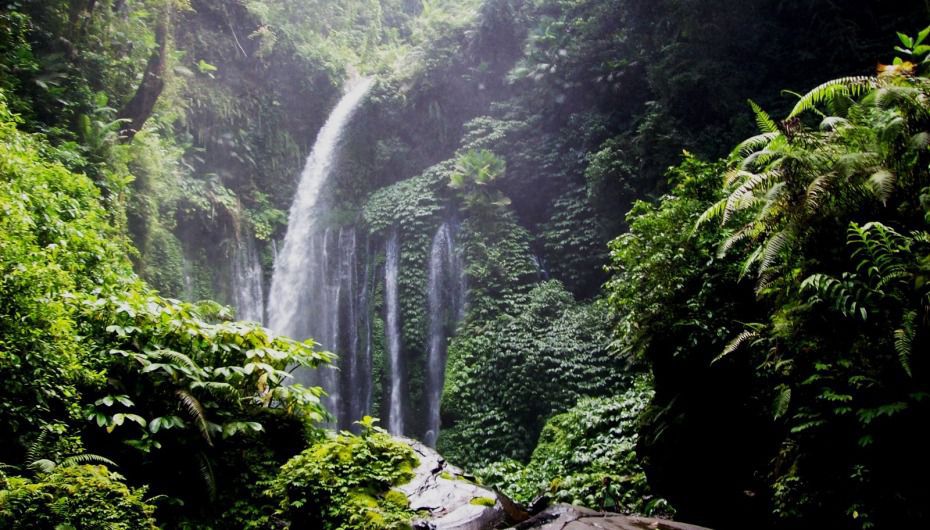 Sendang Gile Waterfall & Tiu Kellep